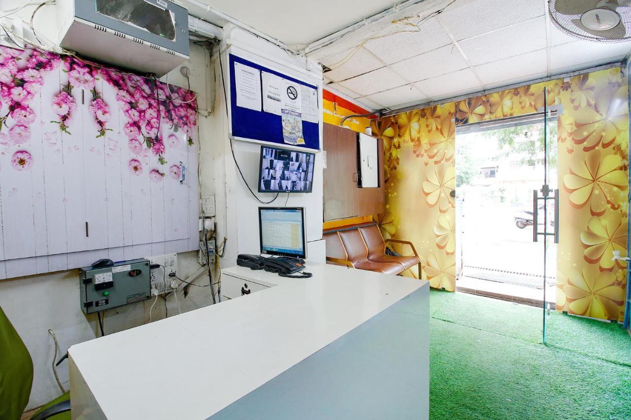 בהופאל Fabexpress Saket Inn מראה חיצוני תמונה